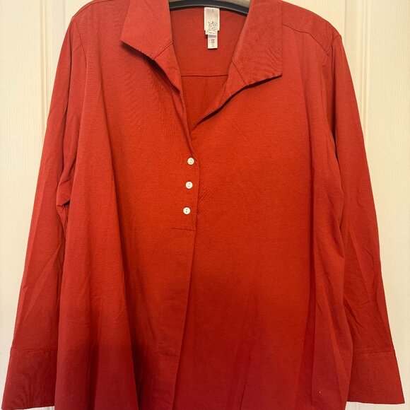 Red Top - Picture 1 of 2